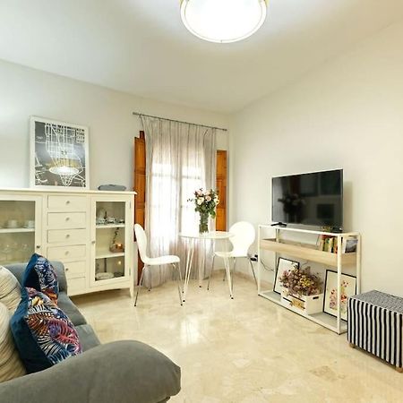 Pajaritos Center Suite By Valcambre Севиля Екстериор снимка