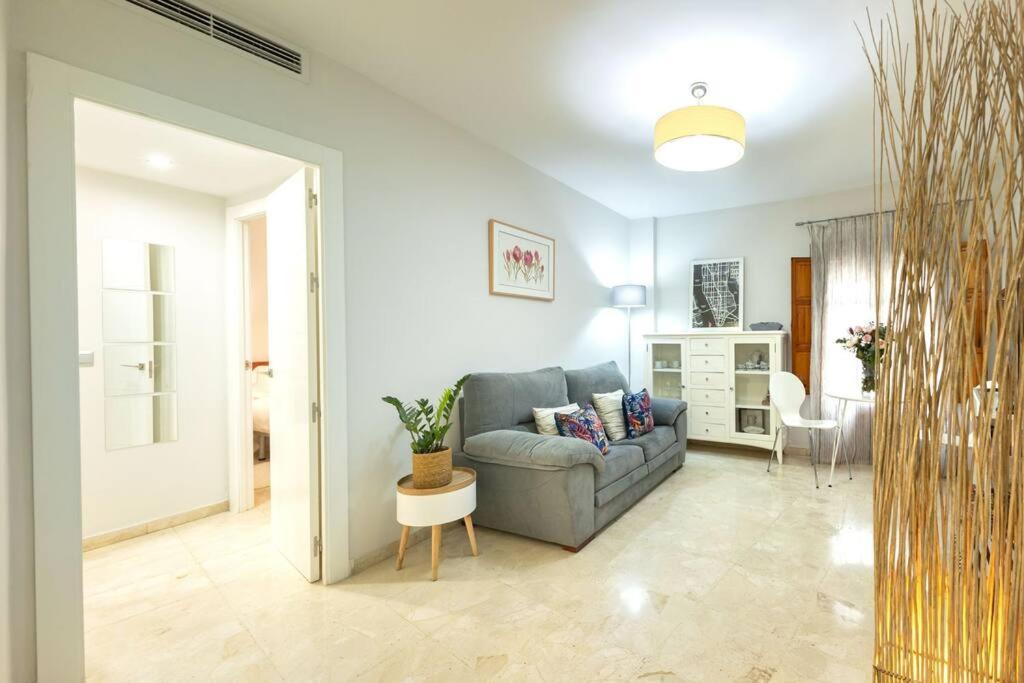Pajaritos Center Suite By Valcambre Севиля Екстериор снимка